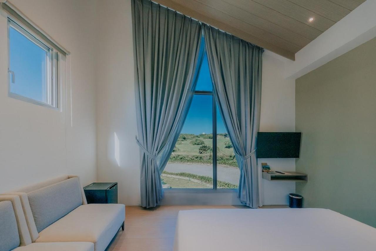 Sunlight On The Peninsula Hotel Cape Eluanbi Bagian luar foto