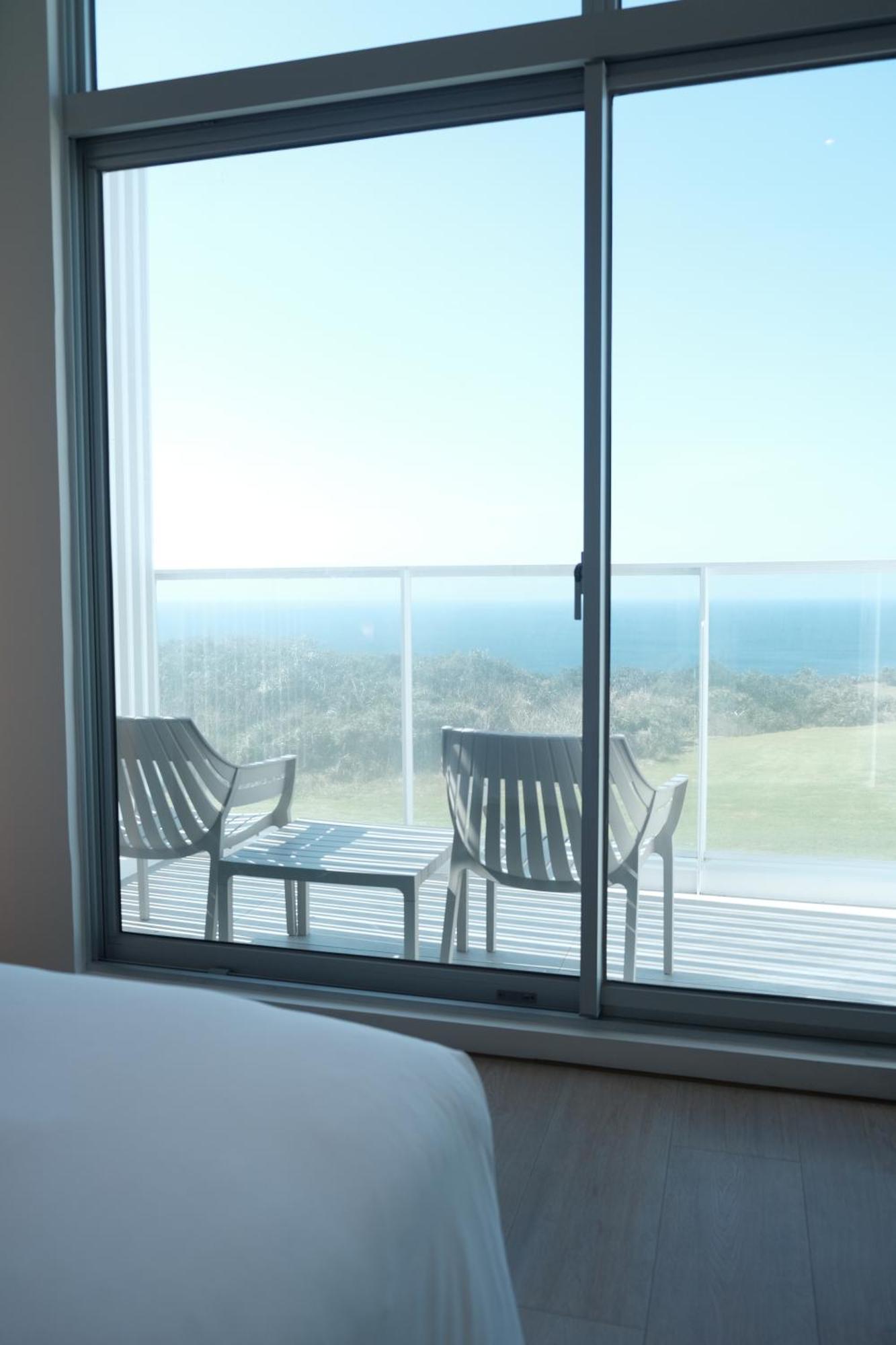 Sunlight On The Peninsula Hotel Cape Eluanbi Ruang foto